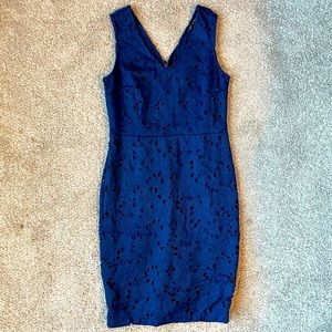 CLASSY, BUT SEXY! Navy Blue Banana Dress Sz 6!